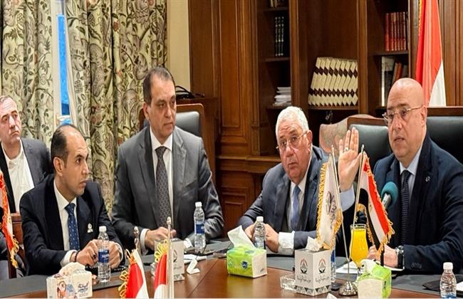 الهيئة البرلمانية للجبهة الوطنية تناقش آليات العمل في مجلس النواب