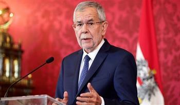 الرئيس النمساوي يناقش مع وزيرة الدفاع المخاطر الأمنية المحيطة بالبلاد