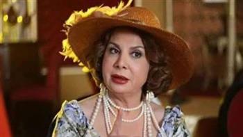 فادية عبد الغني تكشف حقيقة ضربها فيفي عبده في مسلسل أزهار