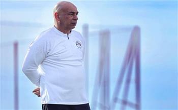 كأس أمم أفريقيا.. حسام حسن يذاكر بنين بالفيديو قبل موقعة ثمن النهائي