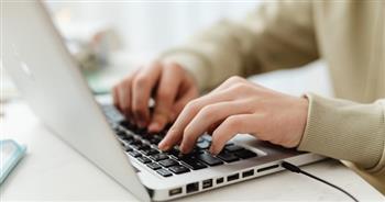 7 سمات تميز النساء اللاتي يفضلن التعبير عن أرائهم بالكتابة