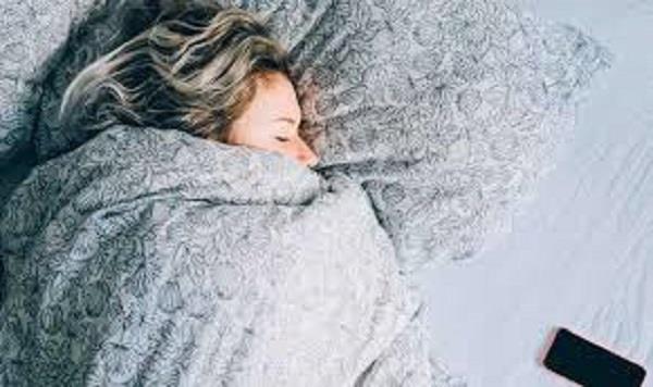 للنساء.. أسباب تمنعك من ارتداء الملابس الصوفية أثناء النوم في الشتاء