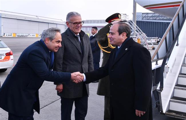 الرئيس السيسي يصل إلى مطار زيورخ الدولي للمشاركة في أعمال المنتدى الاقتصادي العالمي