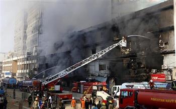 ارتفاع حصيلة ضحايا حريق بمركز تسوق في باكستان إلى 26 قتيلا