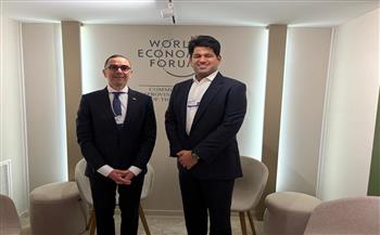 وزير الاستثمار يبحث مع رئيس شركة هندية التعاون في صناعة السيارات بمصر