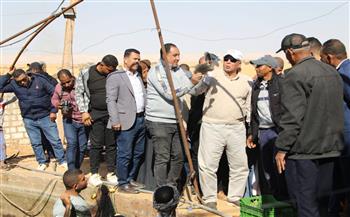 الزملوط يتفقد مشروع الاستزراع السمكي بقرية  "الموشية" 