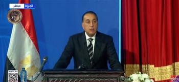 مدبولي: مبادرة المنح الوطنية لدعم المتفوقين غير القادرين نموذج وطني في تمويل التعليم