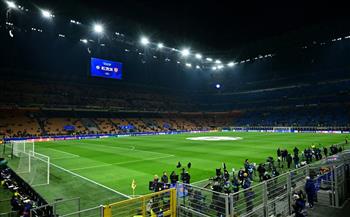 دوري أبطال أوروبا.. ملعب جوزيبي مياتزا يتزين لاستضافة قمة أرسنال وإنتر