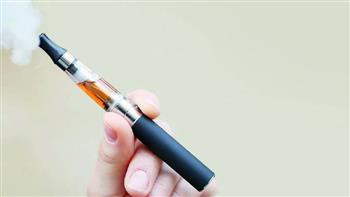 4  مشكلات صحية للتدخين الإلكتروني