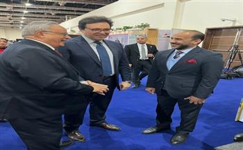وزيرا الثقافة والتعليم العالي يتفقدان جناح مكتبة الإسكندرية في معرض الكتاب