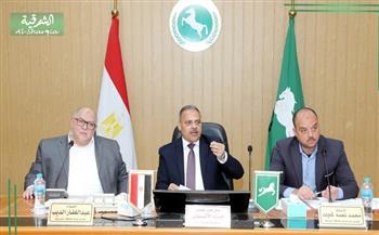 محافظ الشرقية: عدم التهاون مع أي تعديات وتنفيذ الإزالات الفورية في المهد