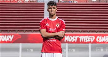 الأهلي يعلن ضم أحمد عيد لمدة 3 مواسم ونصف رسميا