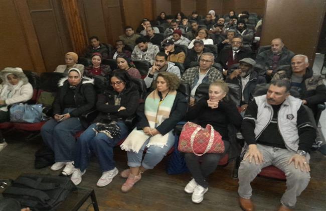 فعاليات اليوم الأول لورشة مهارات التكوين البصري بمركز الثقافة السينمائية