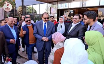 محافظ سوهاج يكرم 32 من خريجي برنامج ريادة الأعمال للأشخاص ذوي الإعاقة