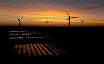 الرياح والطاقة الشمسية تتفوقان على الوقود الأحفوري في توليد الكهرباء داخل الاتحاد الأوروبي في 2025