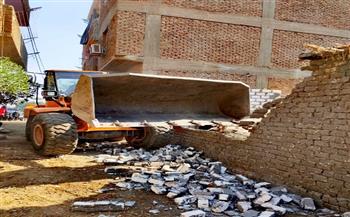 مدينة الأقصر تنفذ حملة مكبرة لإزالة مخالفات البناء والتعدي على الأراضي الزراعية