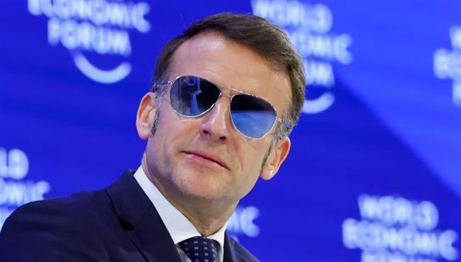 مبيعات غير مسبوقة لنظارة ماكرون في دافوس