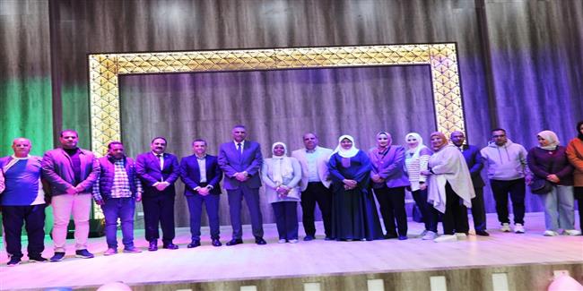 محافظ أسوان يشهد احتفالية فوج " قطار الشباب" بذوي الهمم والقدرات الخاصة 