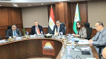 محافظ الجيزة يبحث مع صندوق التنمية الحضرية مخطط إعادة تخطيط منطقة عزيز عزت   
