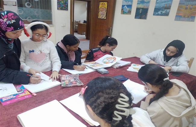   قصر ثقافة الشاطبي ينظم ورشًا فنية احتفالًا بحب مصر