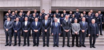وزير الطيران المدني يشهد تخرج دفعة جديدة من البرنامج المتكامل لمعلومات الطيران بكلية المراقبة الجوية