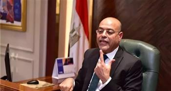 وزير العمل يُحيل جميع العاملين بمكتب عمل دسوق إلى التحقيق