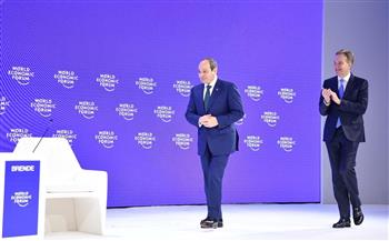 الرئيس السيسي يوجه رسائل قوية لقادة الأعمال في المنتدى الاقتصادي العالمي بدافوس