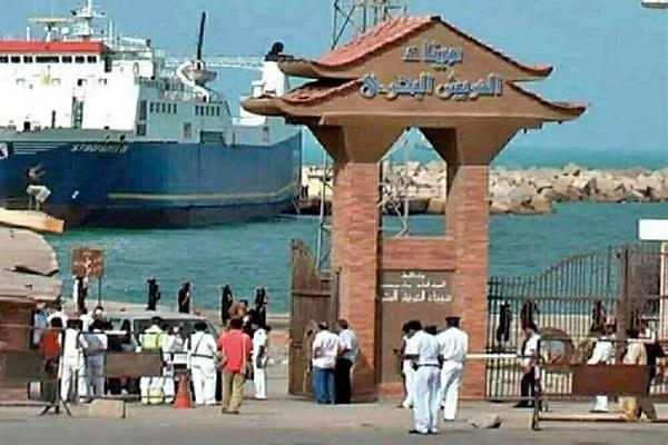 إغلاق ميناء العريش البحري بسبب الظروف الجوية
