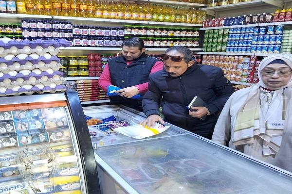 ضبط 265 كيلو لحوم ودواجن غيرصالحة للاستهلاك الآدمي في حملة تموينية بسوهاج