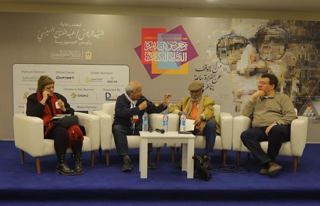 معرض القاهرة الدولي لكتاب الـ 57|  دور النشر الخاصة على مائدة الصالون الثقافي.. «ميريت» و«شرقيات»