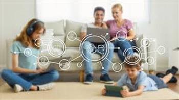 اليوم العالمي للتعليم.. كيف يساهم تعليم المرأة في حماية أسرتها من مخاطر الذكاء الاصطناعي؟