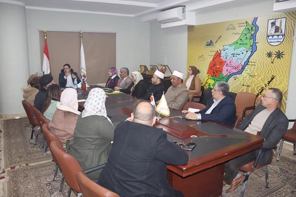 القومي للمرأة ببني سويف يشارك في اجتماع اللجنة الدائمة لمناهضة العنف ضد المرأة