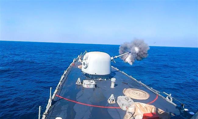 البحرية الكويتية والسعودية تنفذان تمرين "سلام الخليج 1" بقاعدة الملك عبدالعزيز