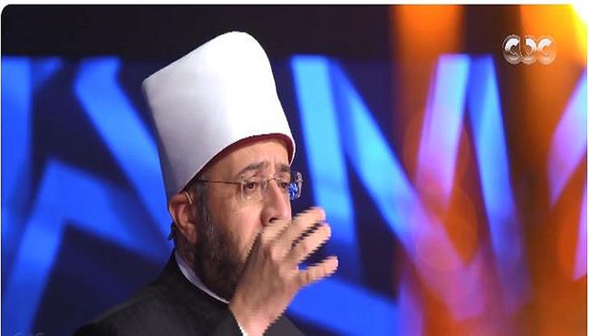 وزير الأوقاف يرد بالشعر على الشيخ عمر القزابري في «دولة التلاوة»