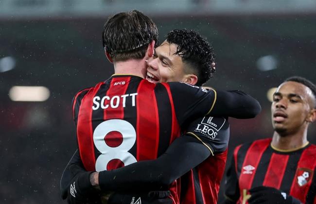 الدوري الإنجليزي.. بورنموث يضيف الهدف الثاني في مرمى ليفربول