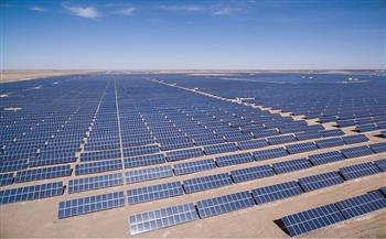 شركة إنشاءات صينية تنفذ أول مشروع طاقة شمسية عائمة بقدرة 7 ميجاواط في نيجيريا