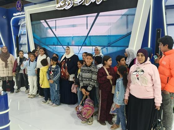 إصدارات نوعية وتوافد مستمر على جناح قصور الثقافة في معرض الكتاب 