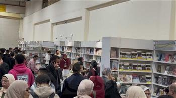 مدير معرض الدوحة: معرض القاهرة فرصة لترويج الإنتاج الفكري القطري  