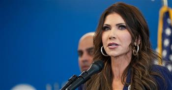 وزيرة الأمن الأمريكية: التحقيق جار لكشف ملابسات حادثة إطلاق النار في مينيابوليس