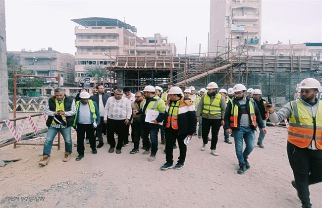 نائب رئيس الوزراء يتلقى تقريرًا عن مرور ميداني على 23 مشروعًا صحيًا جاريًا في 7 محافظات