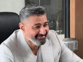 ياسر جلال يراهن على الكوميديا الإجتماعية في رمضان بـ "كلهم بيحبوا مودي" ​