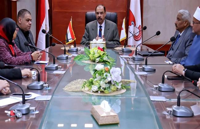 القومي للمرأة بسوهاج يشارك في اجتماع اللجنة الدائمة لمناهضة العنف ضد المرأة 