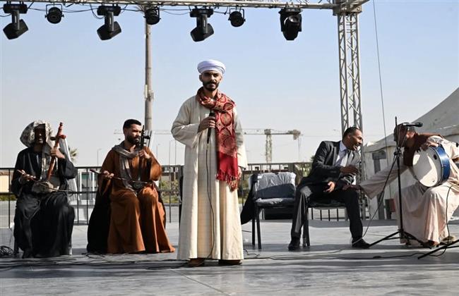 فرقة بورسعيد للموسيقى العربية تتألق بمعرض القاهرة الدولي للكتاب 