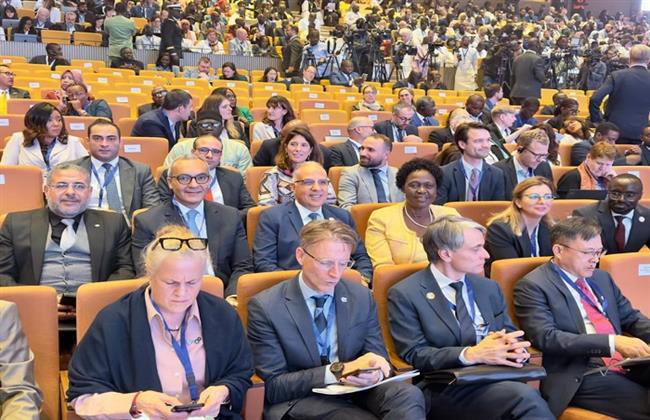 ​سويلم :  تعزيز التعاون مع دول العالم وعرض التجارب الناجحة لإدارة المياه بكفاءة في مصر