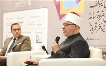 مفتي الجمهورية للشباب من معرض الكتاب: الهوية تُبنى بالأخلاق والسلوك