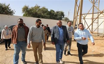 رئيس مياه المنيا يتفقد إنشاء محطات "قرى الخريجين" بمركز سمالوط