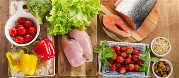 أخصائية تغذية ..  تناول أغذية صحية بهذه الطريقة