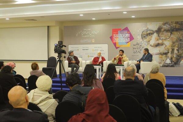 ندوة «تحديات التحرير الأدبي» في معرض الكتاب: موازنة بين سلطة المحرر وحرية المبدع