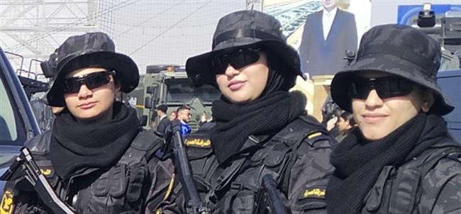 حين ترتدي القوة ملامح الأمان.. الشرطة النسائية تفرض حضورها في معرض المعدات الشرطية