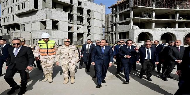 مدبولي: القطاع الطبي يحظى بأولوية مُتقدمة على أجندة عمل الحكومة